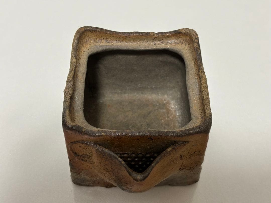 ⑰備前焼 宝瓶 登り窯 松 まつ 4角 手びねり 急須