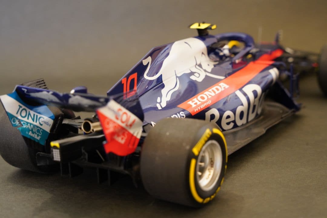 1/18 ミニチャンプス F1 トロロッソ STR13 ガスリー 2018 箱付