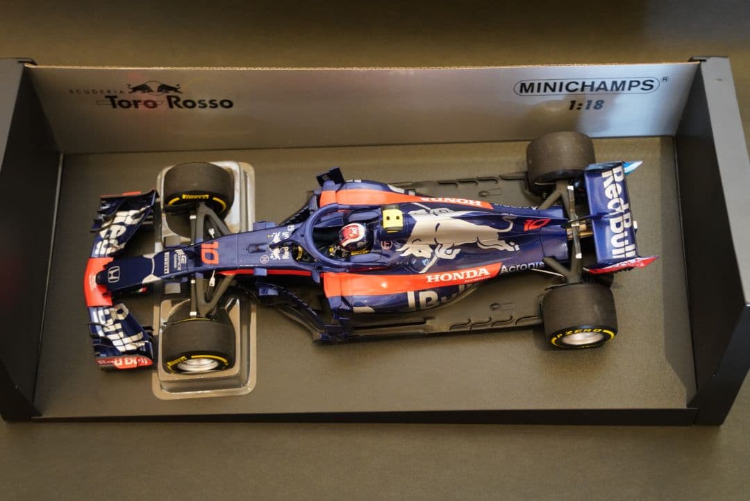 1/18 ミニチャンプス F1 トロロッソ STR13 ガスリー 2018 箱付