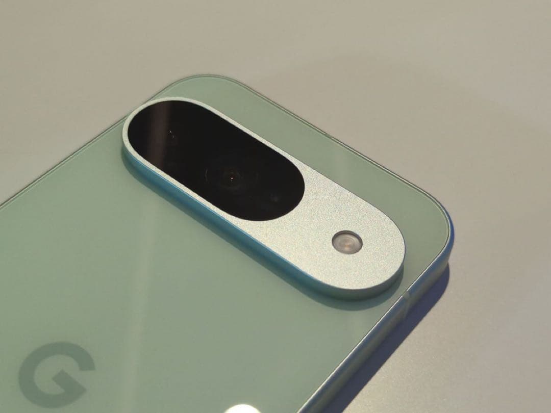 【新品同様】【カバー付き】Google Pixel 9 Green