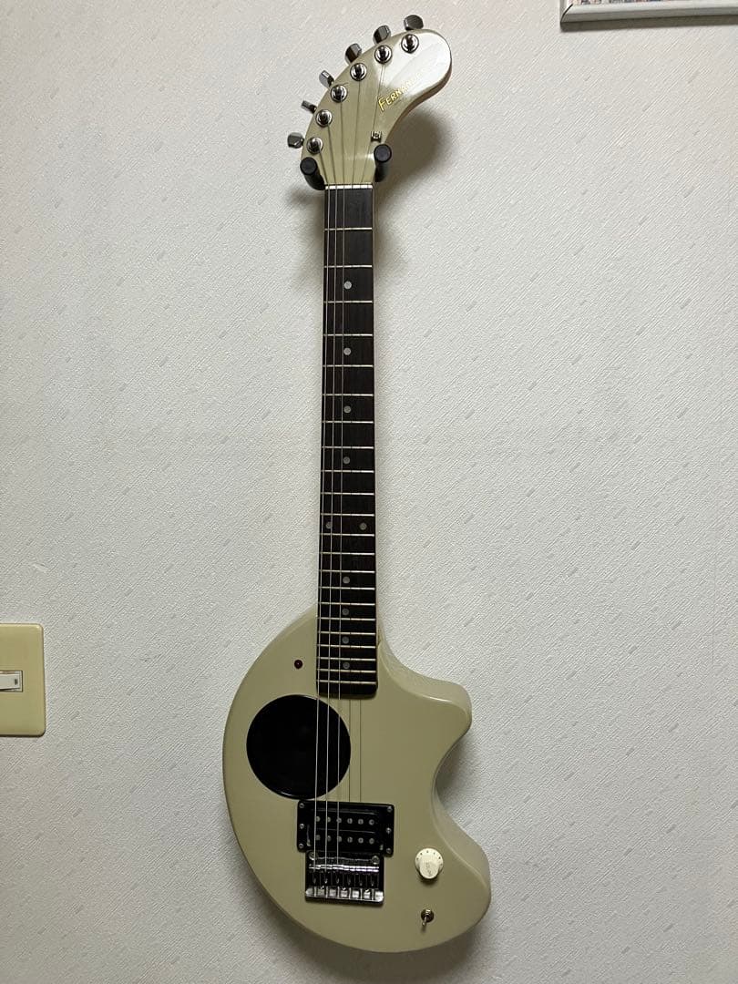 ジャンク！ZO3 FERNANDES エレキギター ソフトケース付き