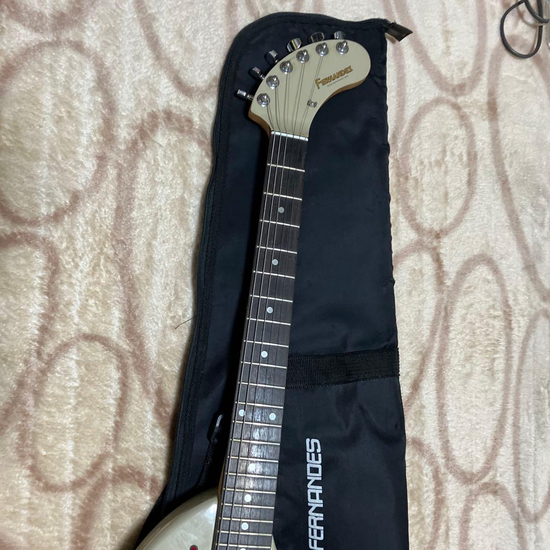 ジャンク！ZO3 FERNANDES エレキギター ソフトケース付き