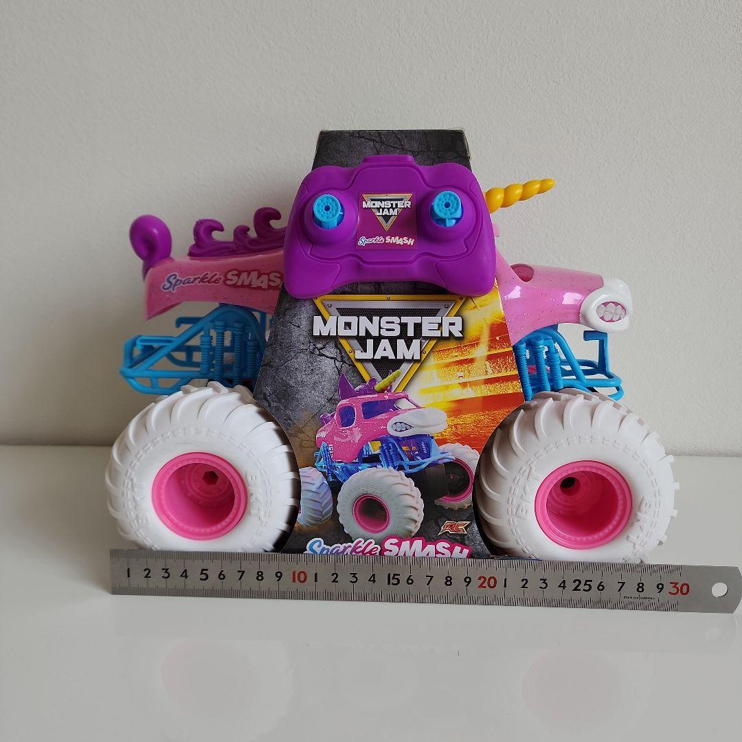 モンスタージャム 1/15 スパークルスマッシュ ラジコン モンスタートラック