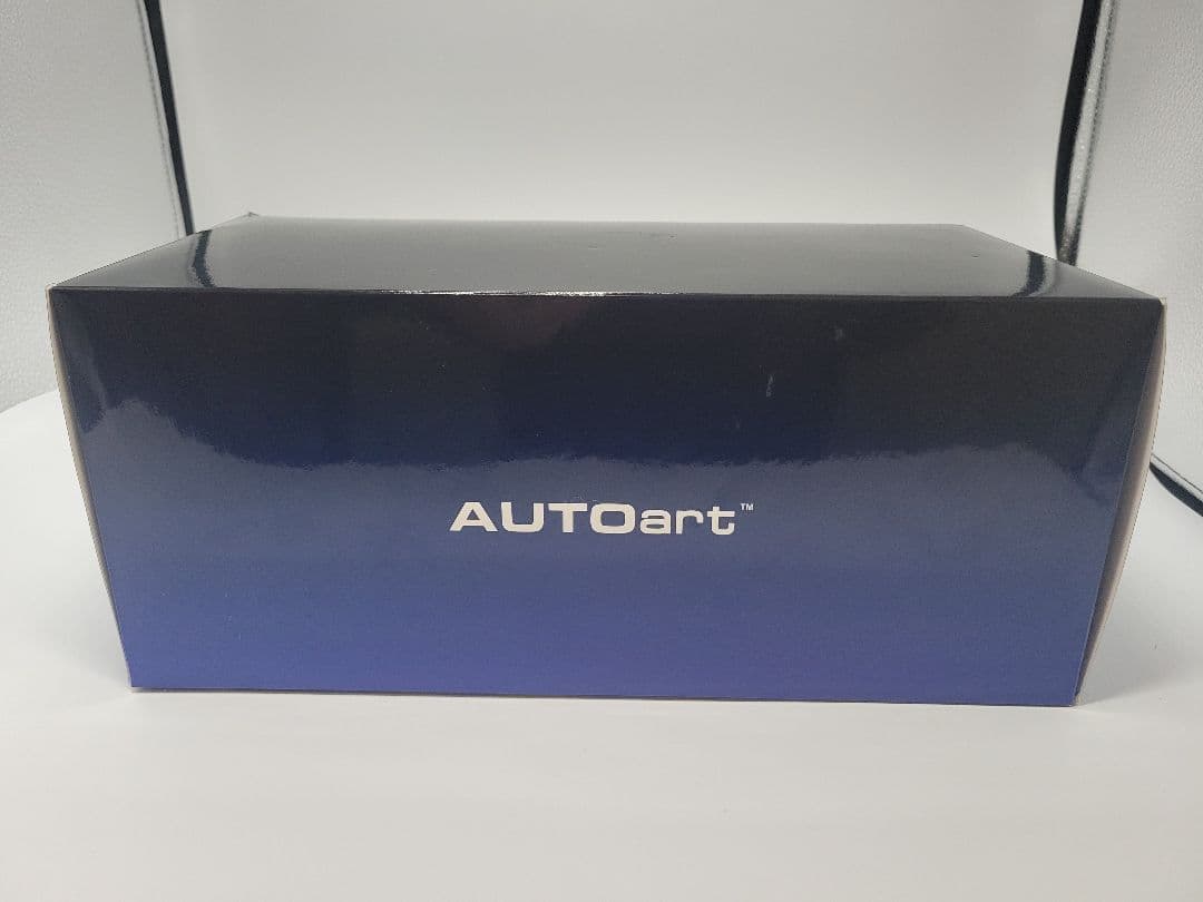 AUTOart Lexus LC500 メタリックレッド 1:18