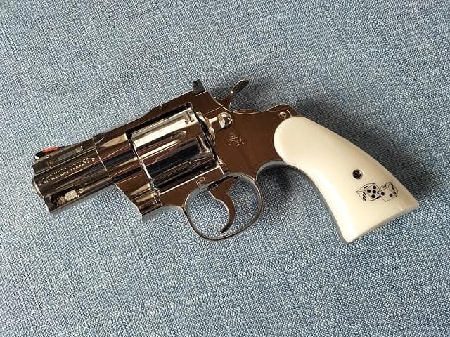 タナカコルトパイソン Rモデル2.5inスネークアイズニッケルフィニッシュ