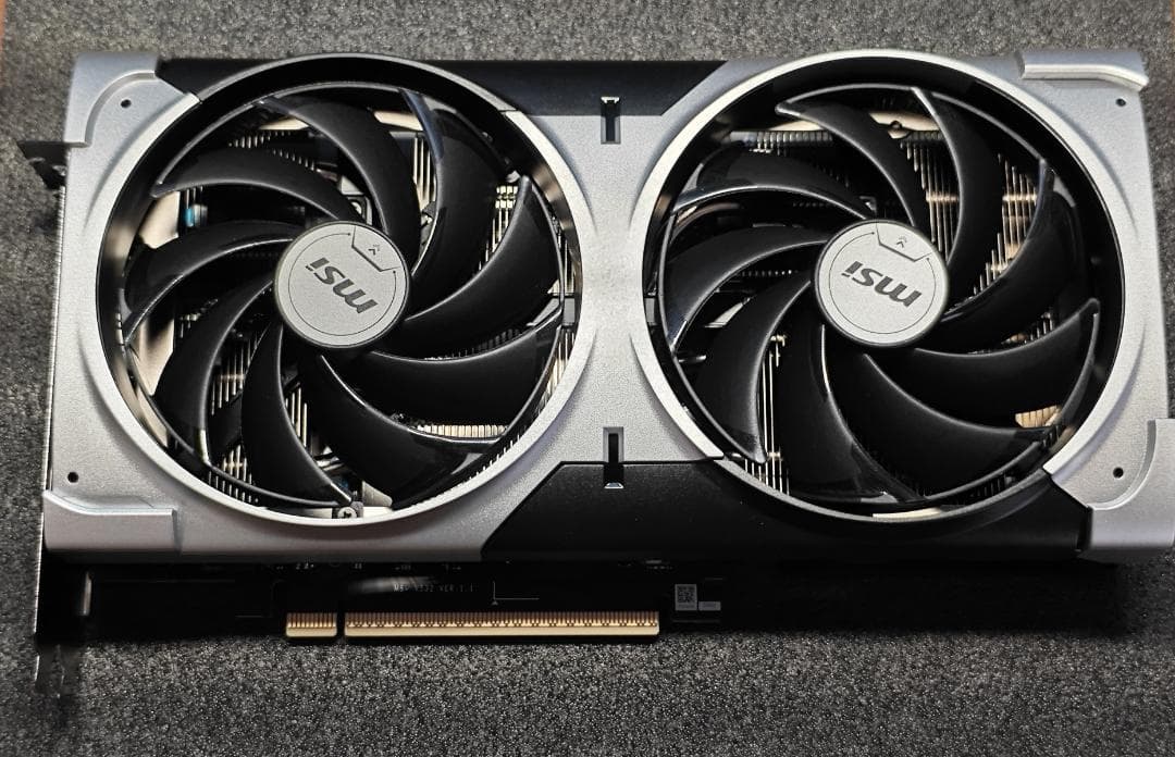 グラフィックボード・グラボ・ビデオカード MSI RTX 5070 12G VENTUS 2X OC VD9071