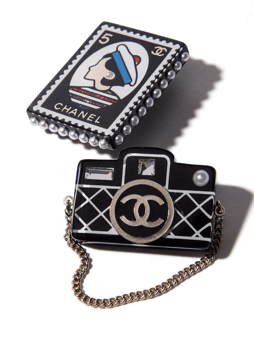 CHANELシャネル PAUSA切手モチーフ ブローチ ココマーク