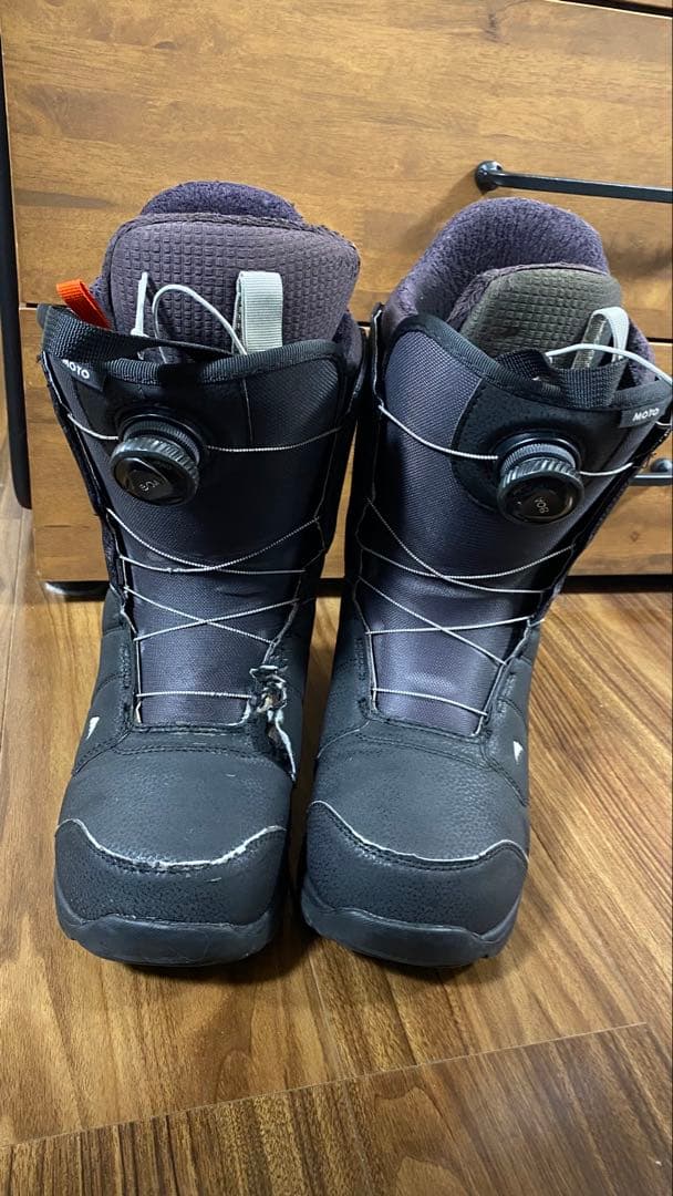 Burton ブラック スノーボードブーツ BOAシステム