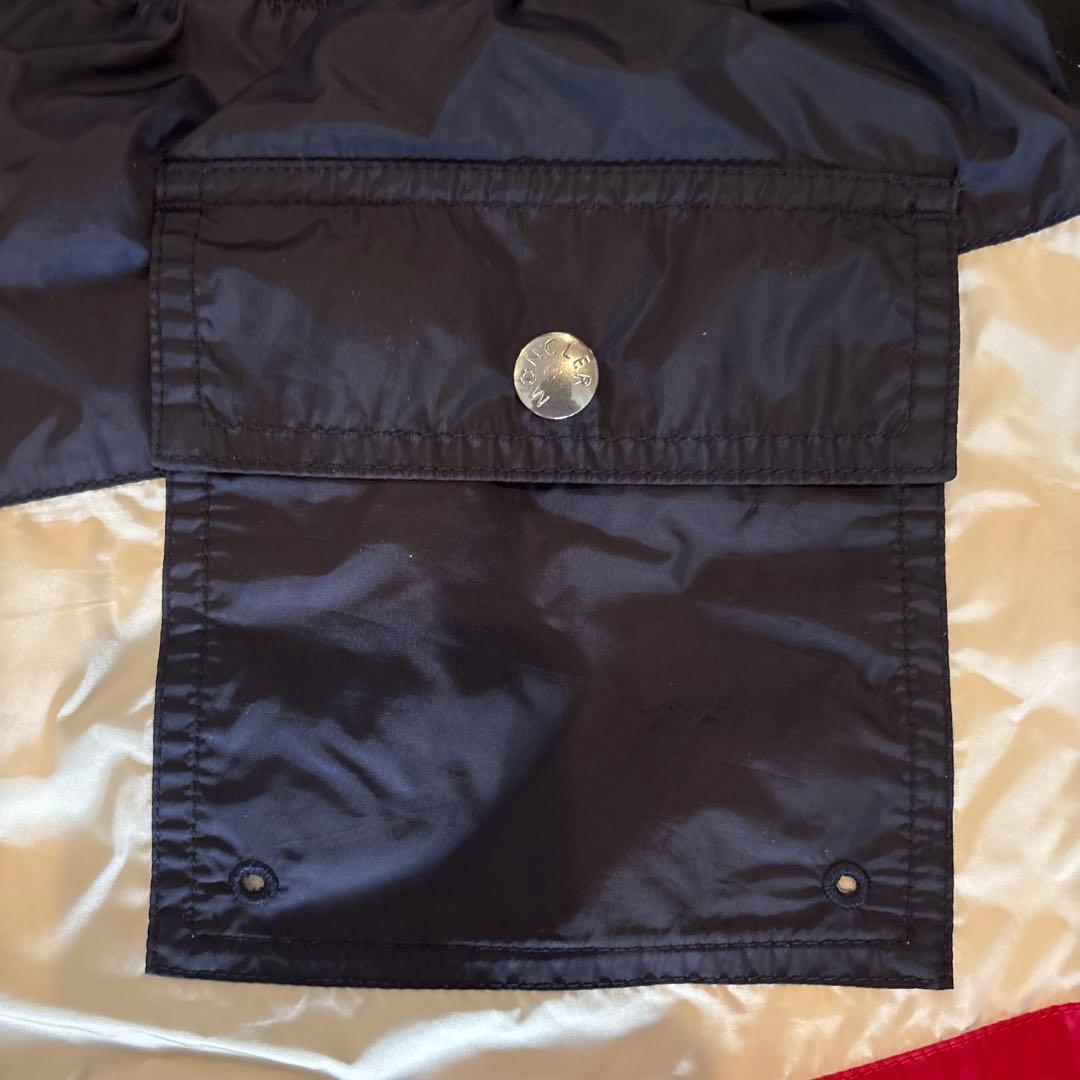 MONCLERハーフパンツ、水着兼用