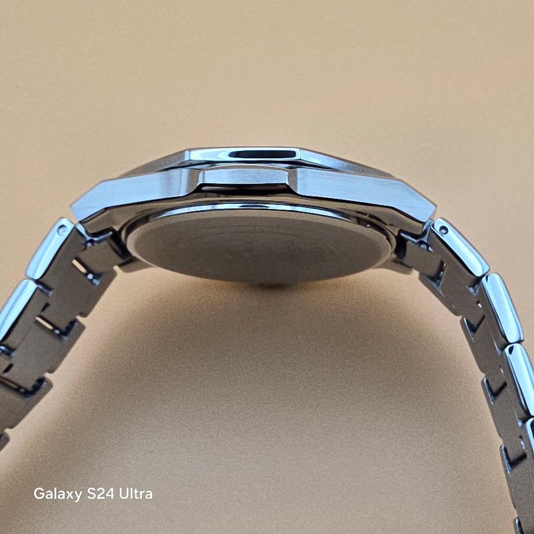 未使用 カシオ EDIFICE ターコイズブルー EFR-S108DJ-2BJF