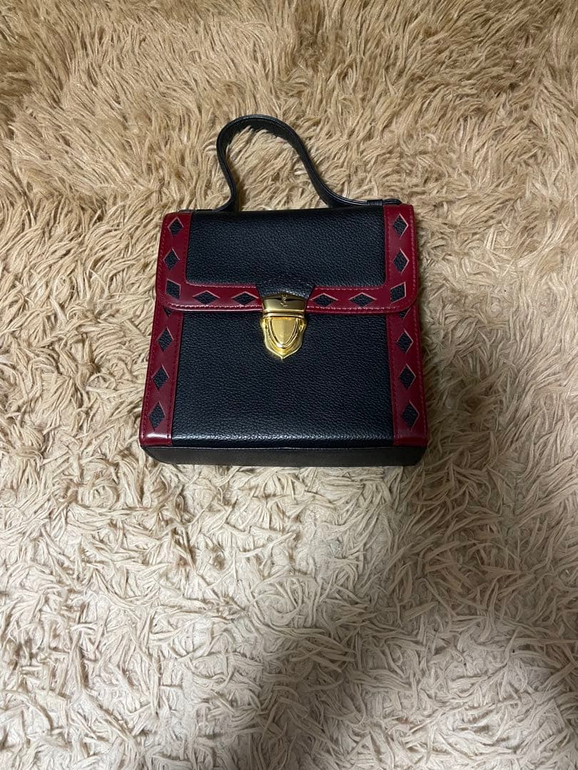 極 美品 イヴサンローラン YSL ロゴ レザー 2way ショルダーバッグ