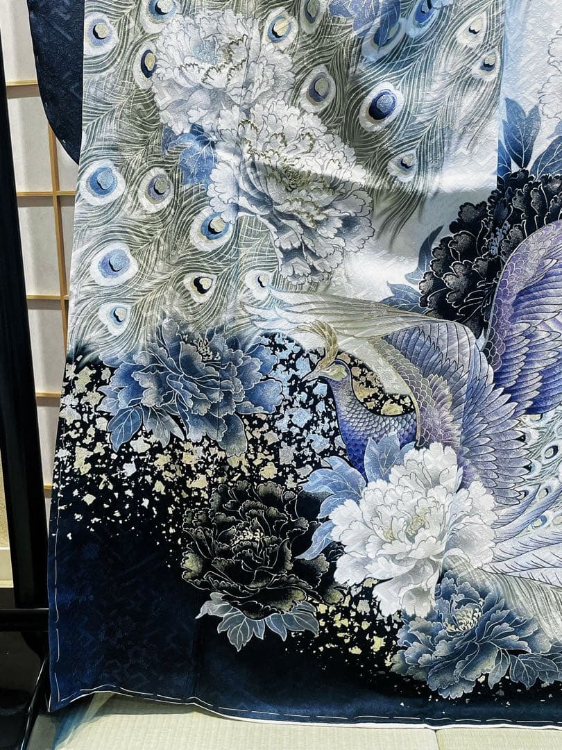 【極美品】新品正絹 訪問着 孔雀銀通し モノトーン 清楚 逸品