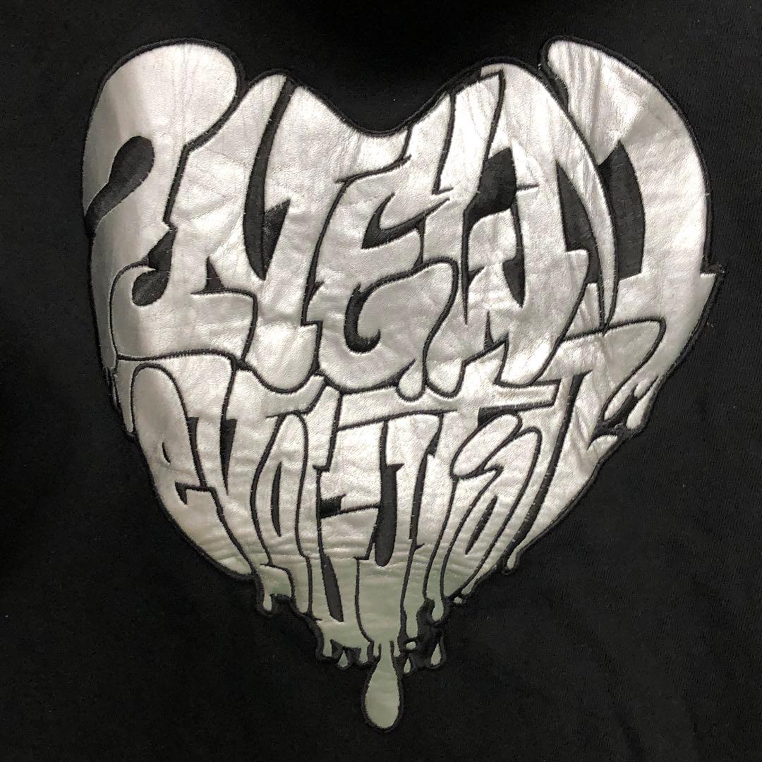 2NE1 NEW EVOLUTION in Japan ジップフーディー