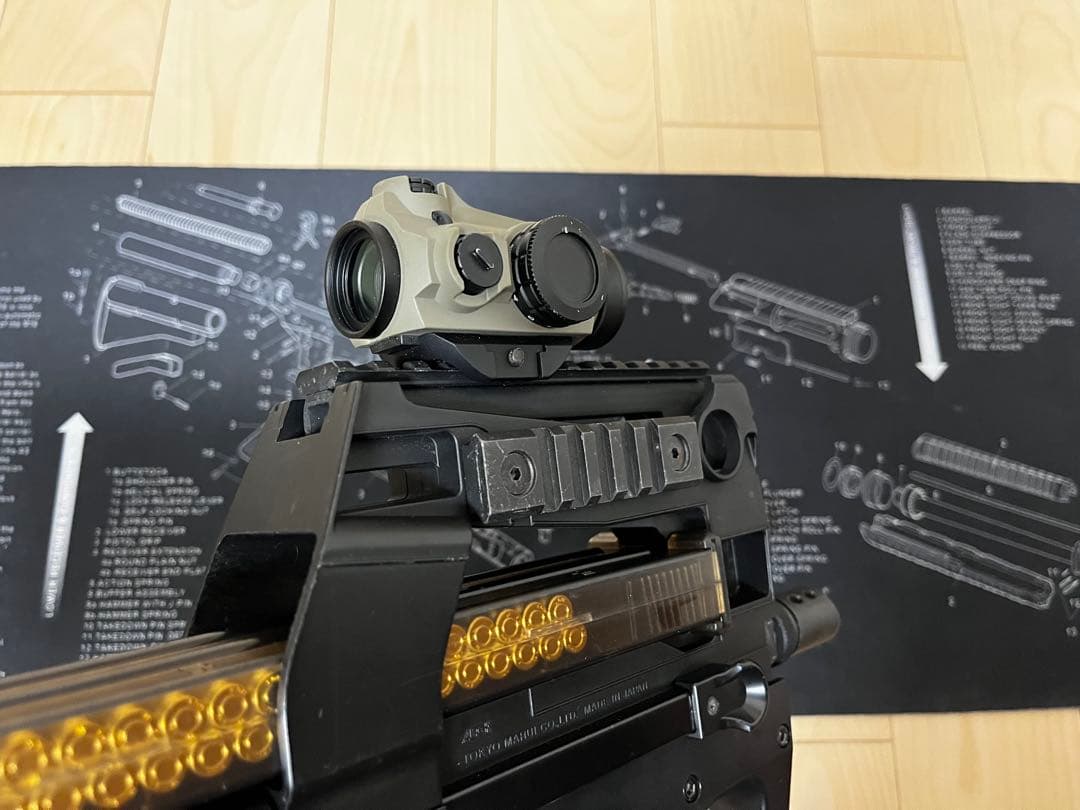 p90 プリコック　電子トリガーカスタム　安全弾速適合　ドットサイト