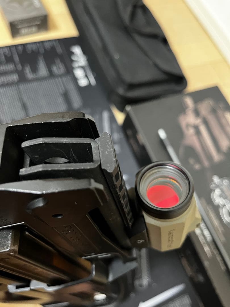 p90 プリコック　電子トリガーカスタム　安全弾速適合　ドットサイト