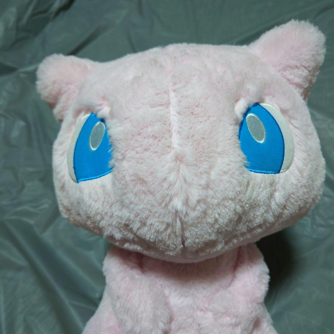 【新品タグ付き】おっきいふわふわぬいぐるみ ミュウ ポケモンセンター