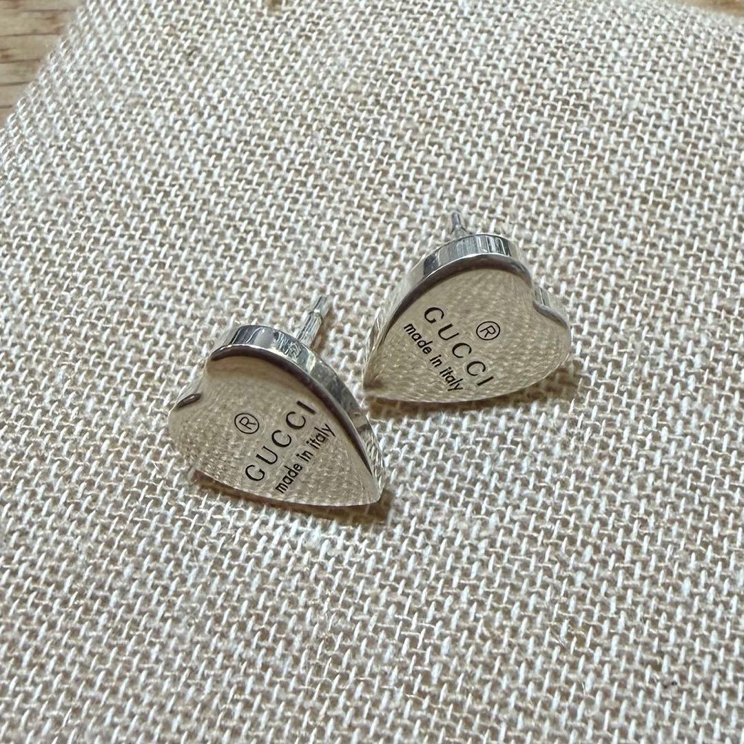 GUCCI トレードマーク ハートシェイプ ピアス