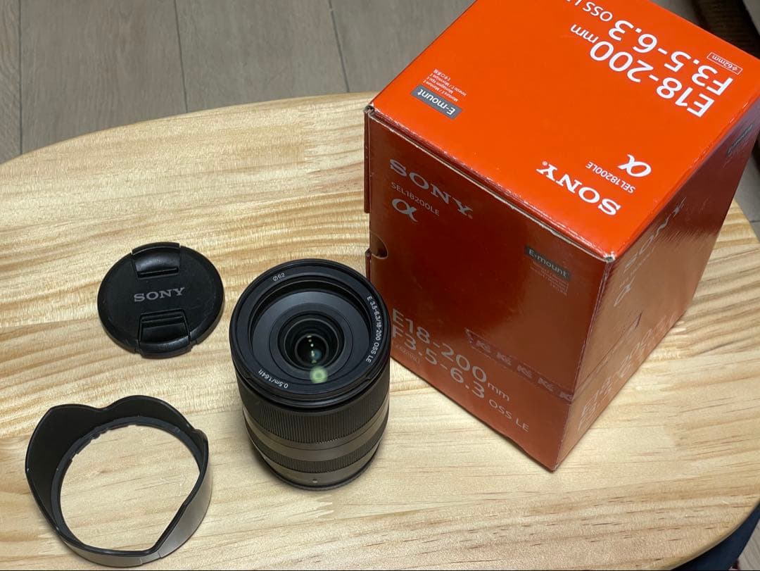SONY αレンズ　E18-200mm F3.5-6.3 OSS LE
