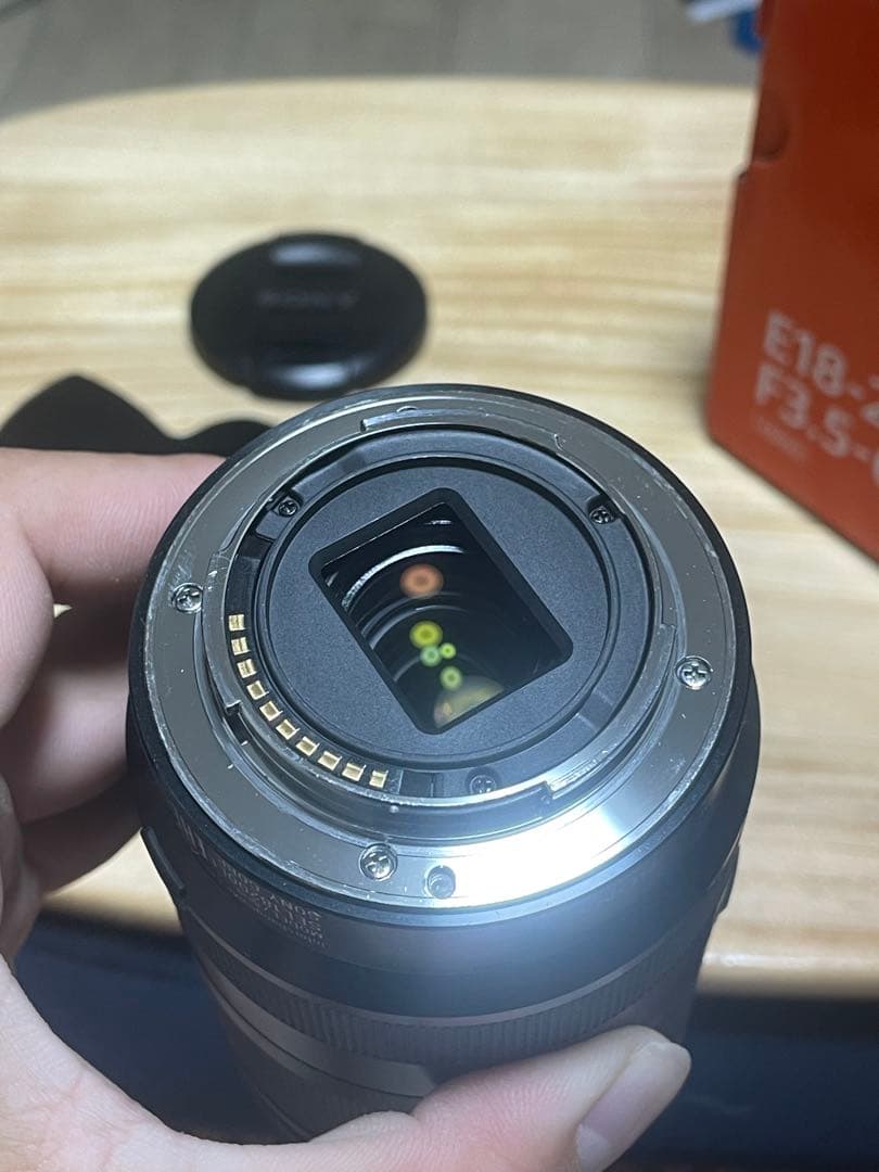 SONY αレンズ　E18-200mm F3.5-6.3 OSS LE