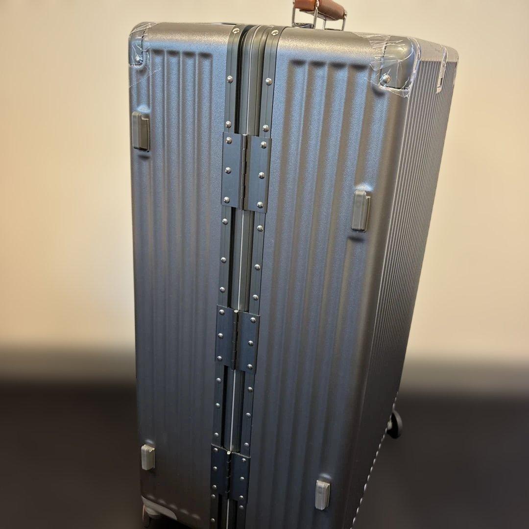 Yuweijie メタルグレー　スーツケース　大容量