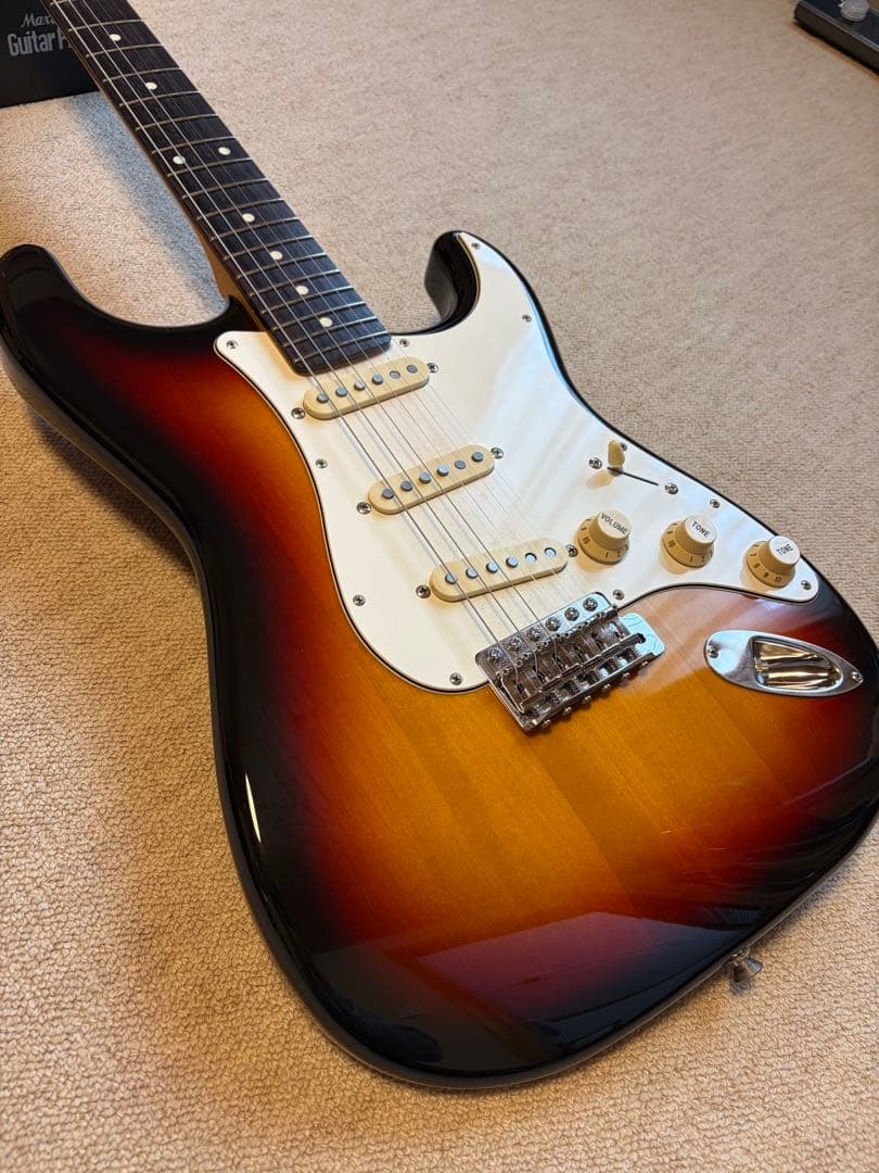 カスタム多数！HISTORY ストラトキャスター CZ-SV/R