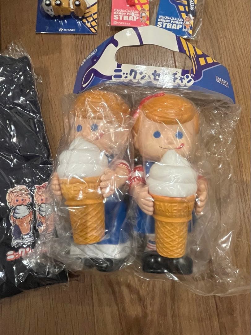 【未使用】ニックン&セイチャン 非売品 キャラクター缶 nissei 貯金箱