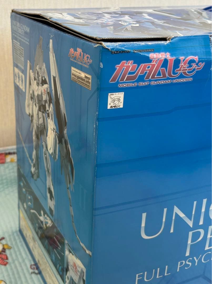 「ＰＧ 1/60 ユニコーンガンダム ペルフェクティビリティ」