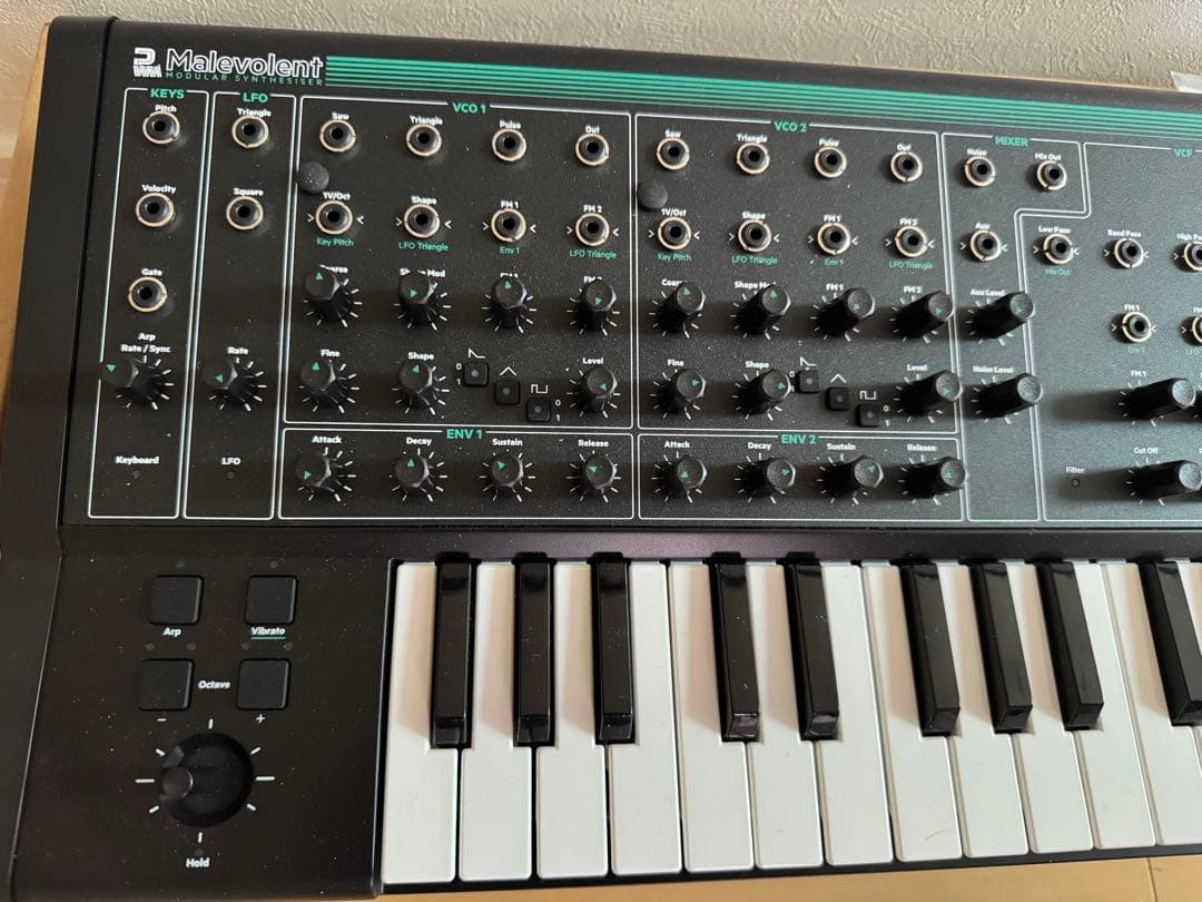 PWM Malevolent （マレヴォレント） モジュラーアナログシンセサイザ