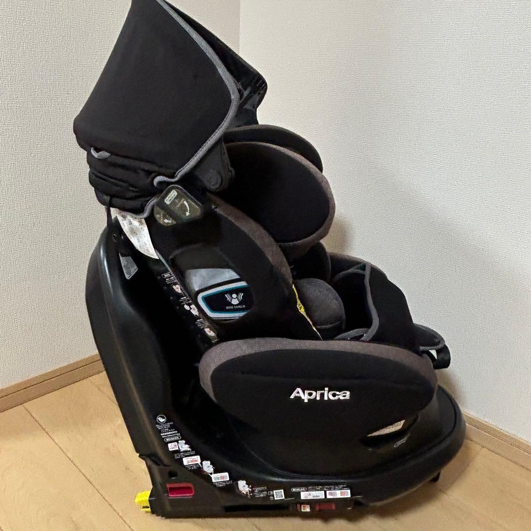アップリカ フラディアグロウ ISOFIX 360°セーフティー AB