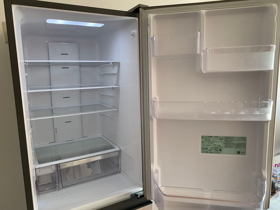 [みか]冷蔵庫 日立 HITACHI R-V32NV 315L