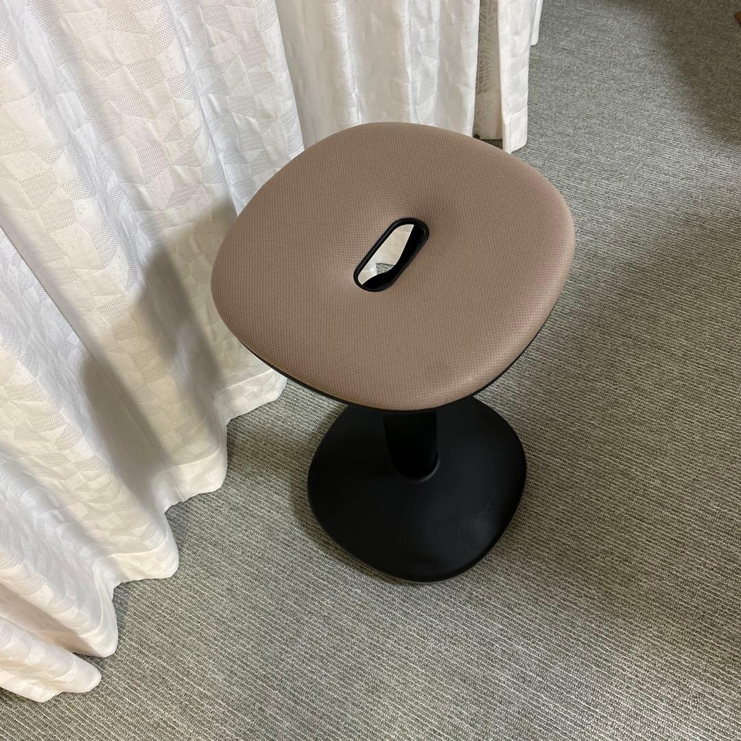 イトーキ　ミーティングチェア　ピッコ