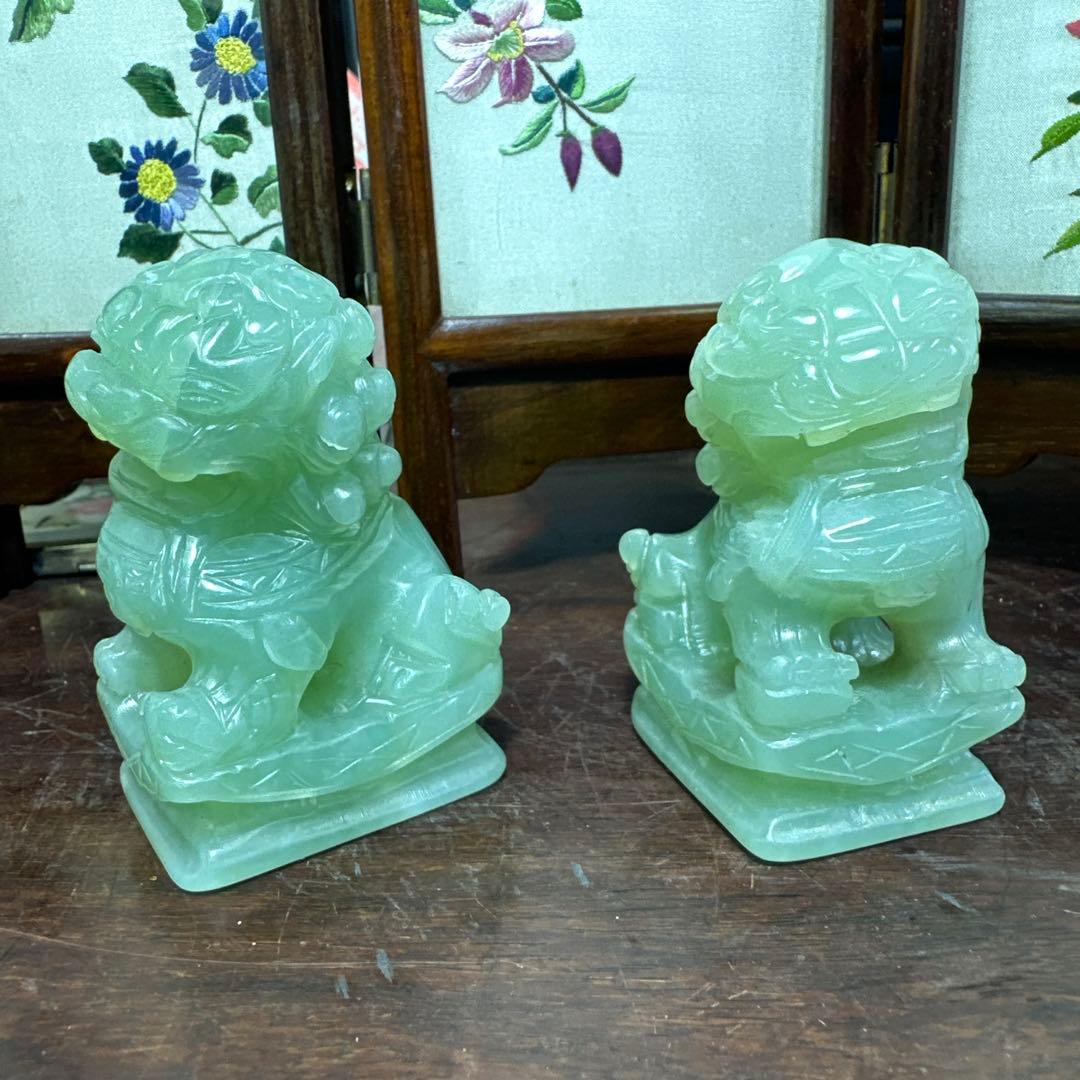 彫刻，置物，玉石，翡翠，獅子像 2体セット