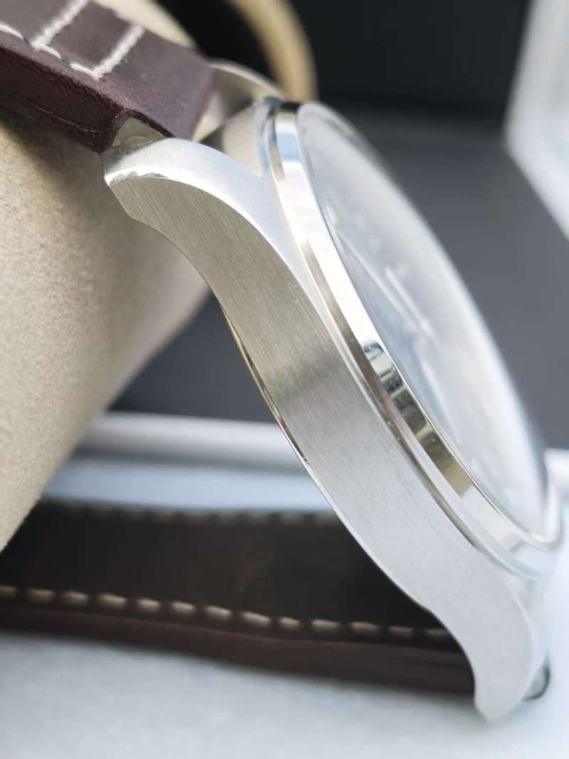 IWC パイロットウォッチ マーク20 緑文字盤 IW328205 マークXX