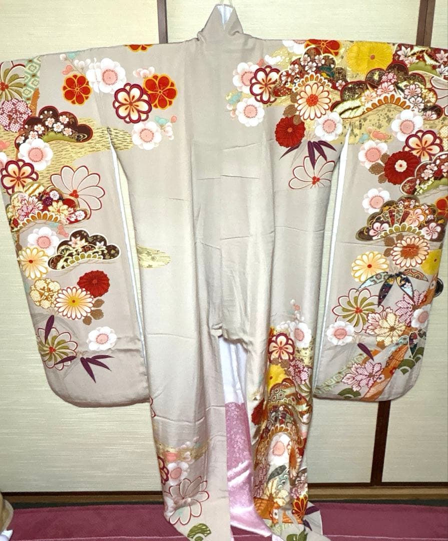 白茶色 吉祥 花々柄 振袖 身丈164