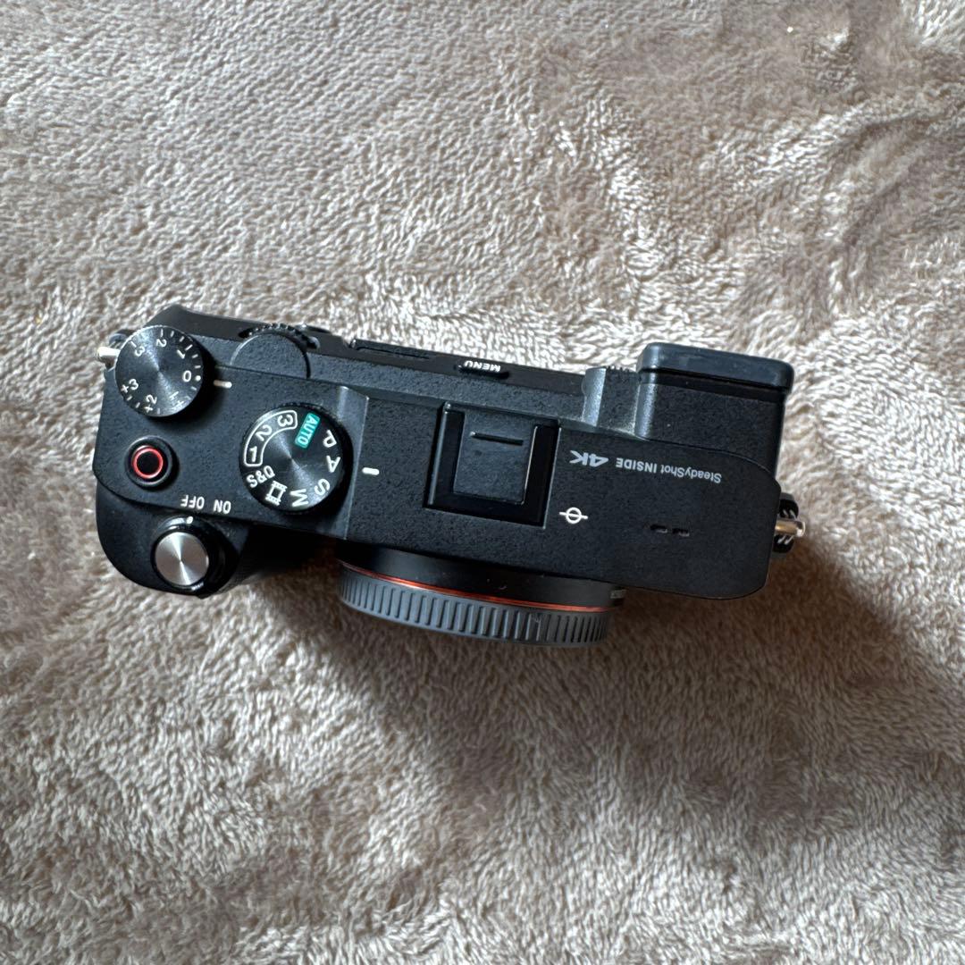 Sony α7C レンズキット　FE28-70mm付　動作確認済