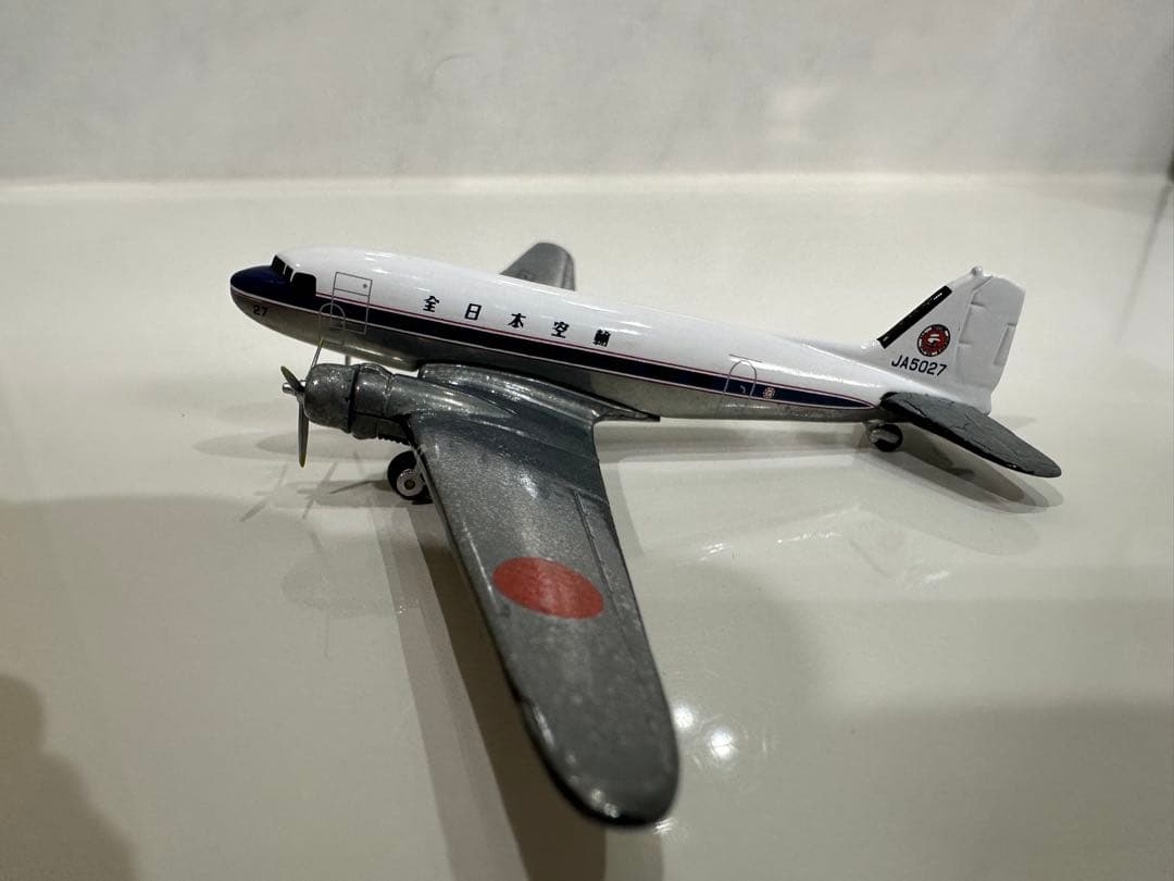 1/250全日空DC-3ダイキャストモデル レジJA5027