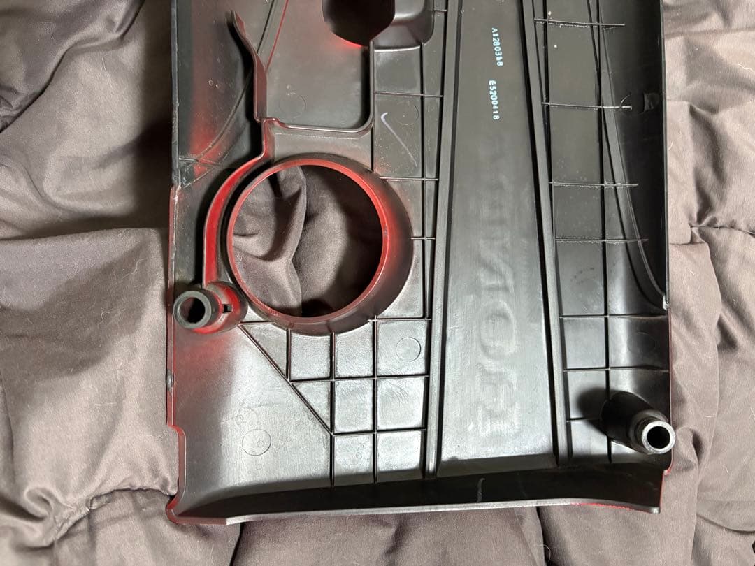 HONDA CIVIC FK8 TYPER 純正エンジンカバー