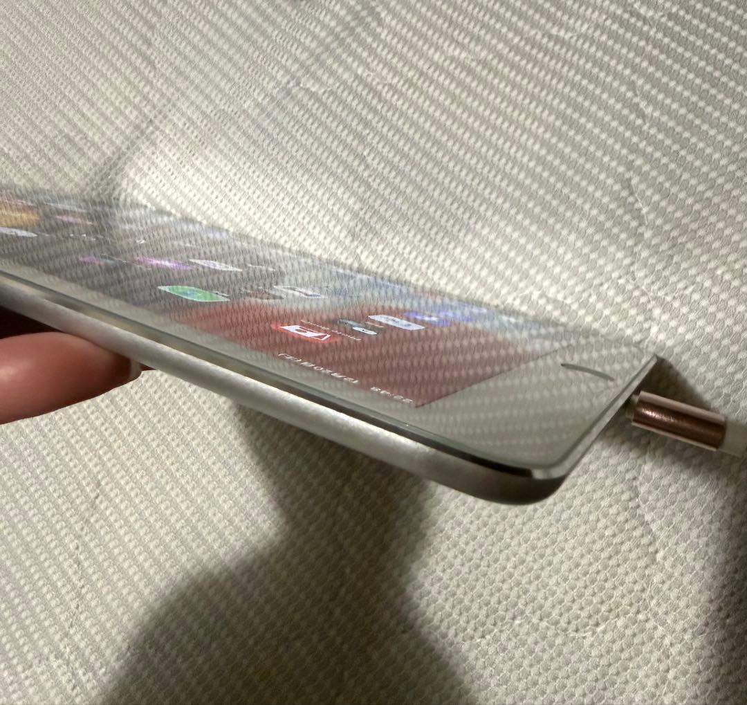 Apple iPadAir2 64GB Wi-Fi+セルラー　シルバー　美品