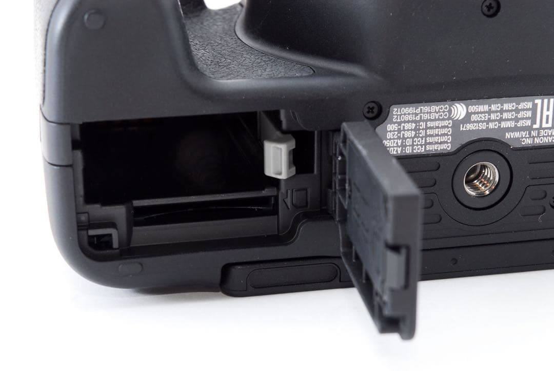 手ぶれ補正付/キャノン/canon kiss x9標準＆望遠ダブルレンズセット