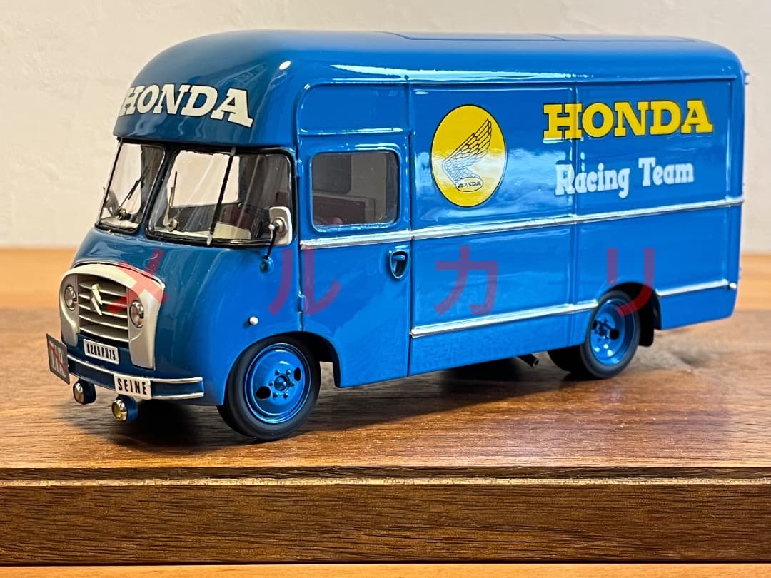 希少　メイクアップ 1/43 ホンダF1 RA272 とトランスポーター 2台