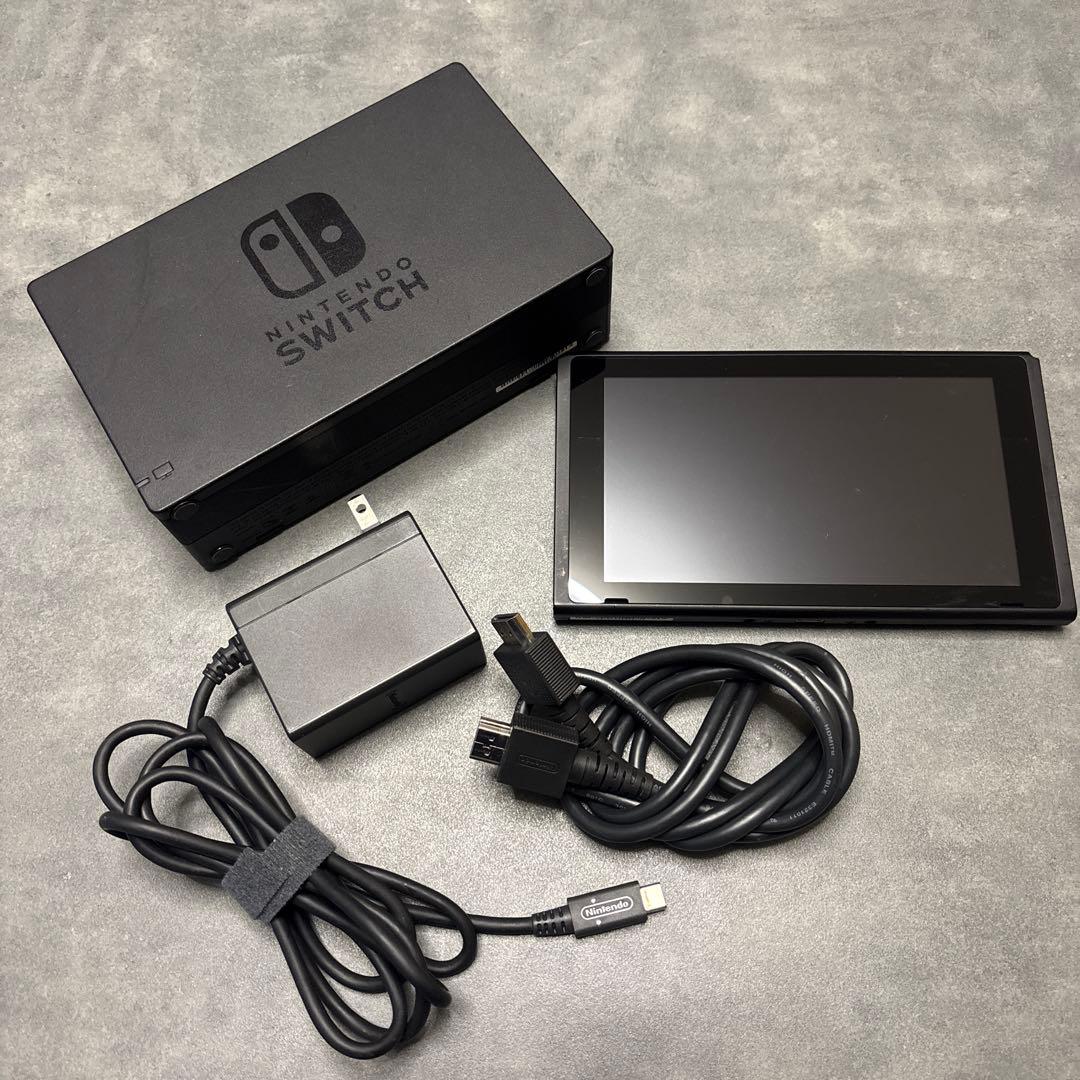 Nintendo Switch 本体と付属品せ