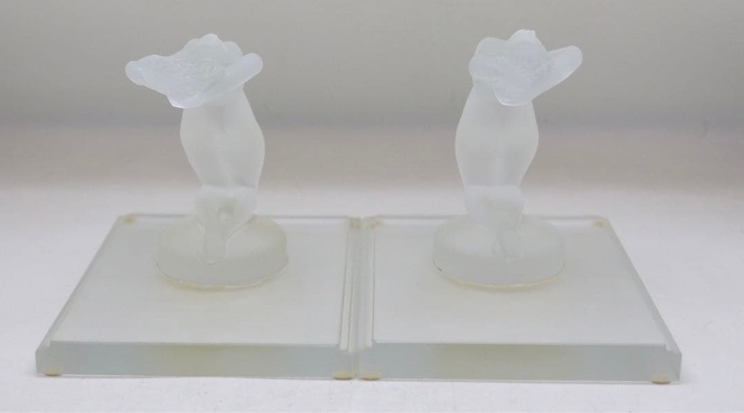 ラリック　クリシス　フロステッド　クリスタル　裸婦　フィギュリン　置物　女性