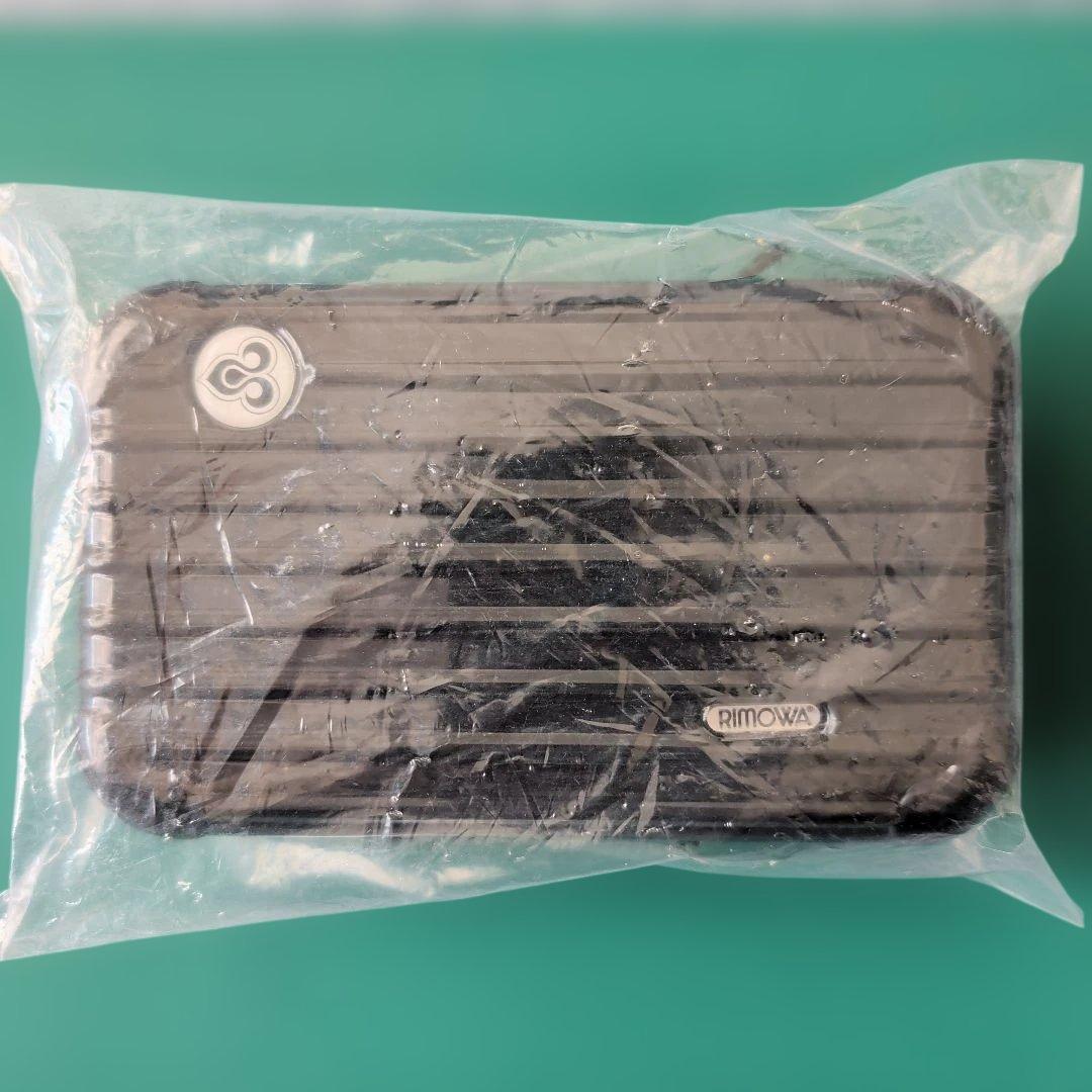 ★未開封　RIMOWA×タイ航空　ファーストクラス限定　アメニティポーチ（黒）