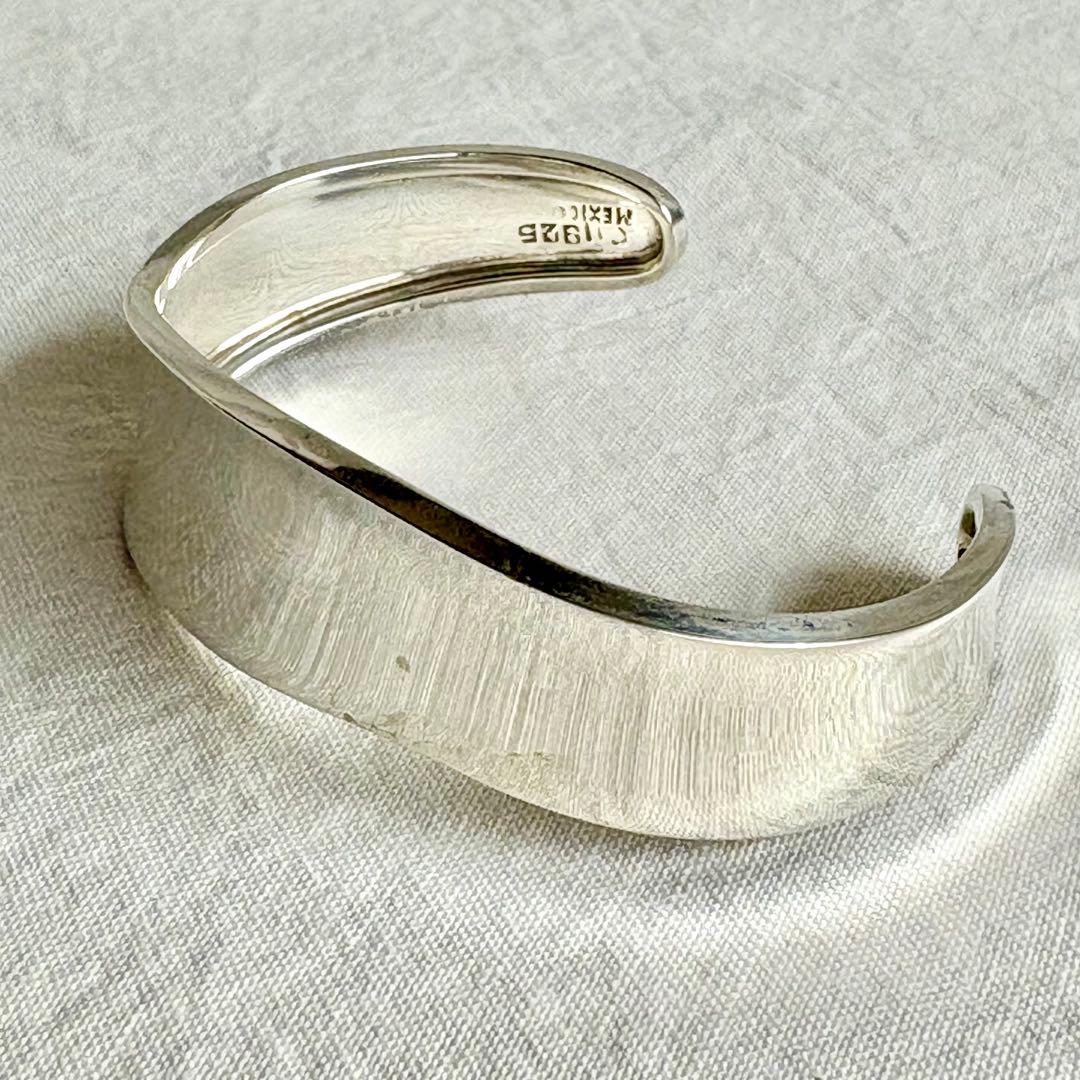 メキシカンジュエリー　ヴィンテージ　バングル　ボーンカフ　MEXCO 刻印あり