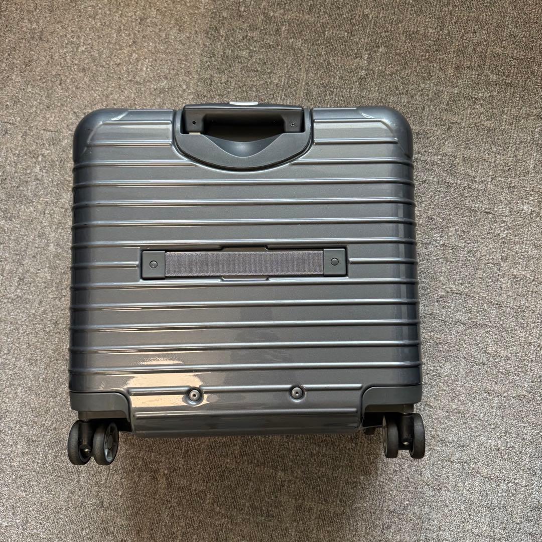 リモワ RIMOWA SALSA DELUXE HYBRID 23L グレー