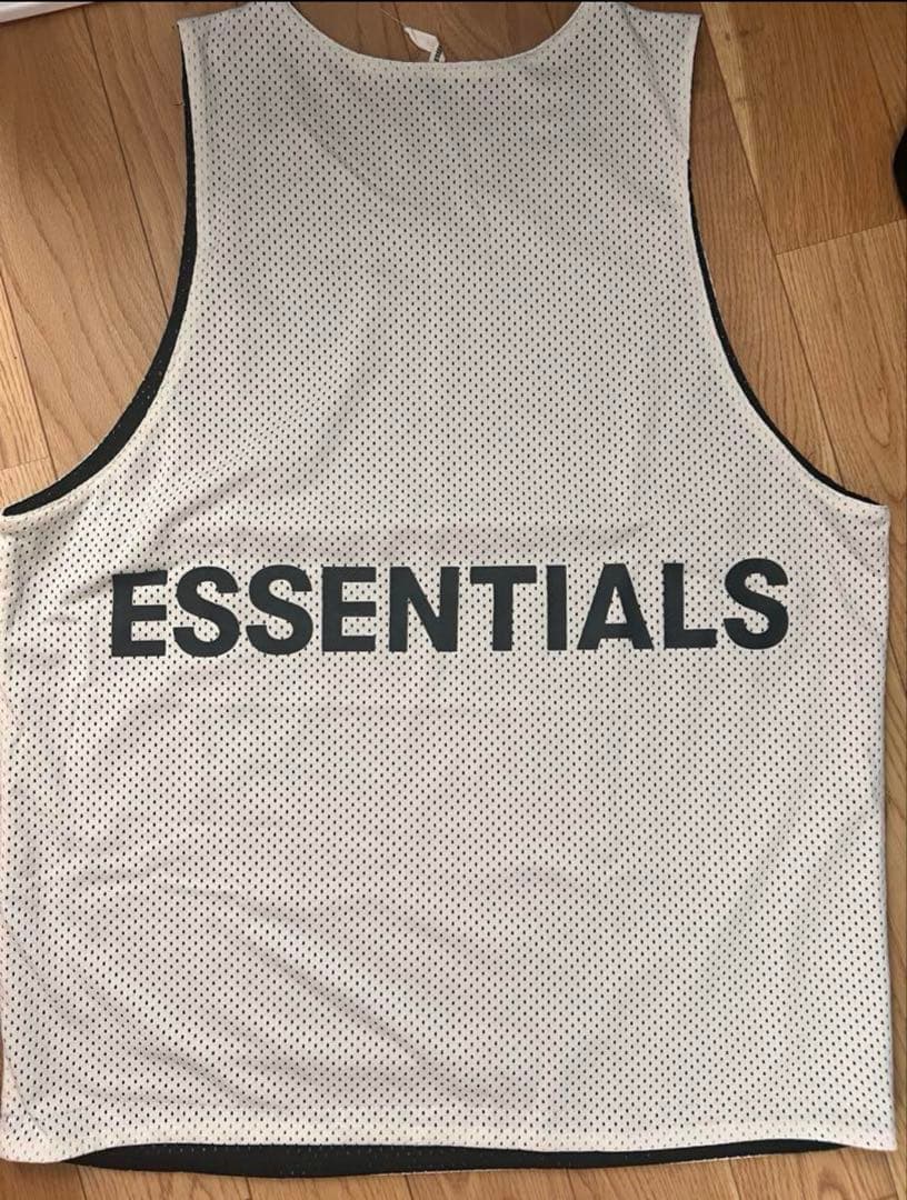 ESSENTIALS エッセンシャルズ　メッシュタンクトップ