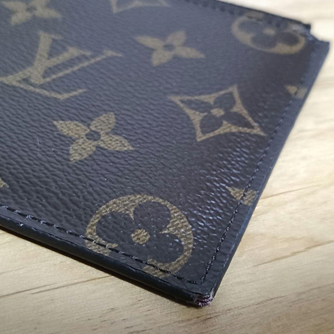 Louis Vuitton モノグラム ケース フューシャ