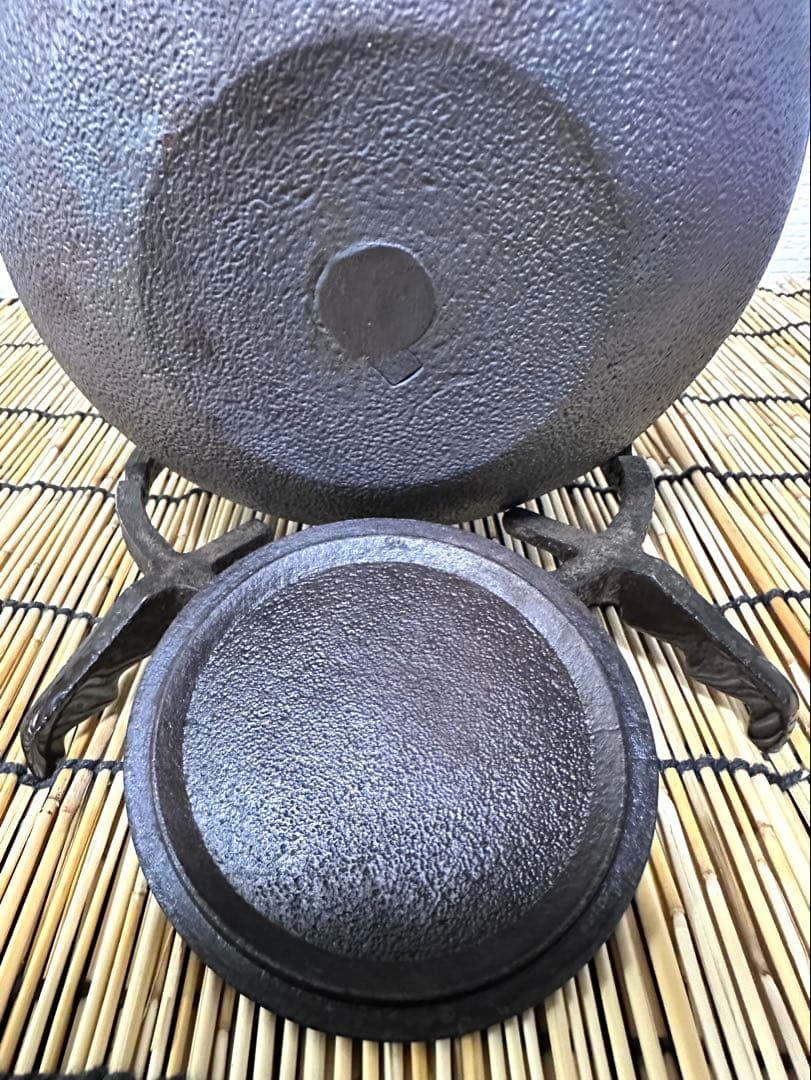 ＵＳＥＤ、良品　南部秀山堂　佐藤 勝弘作　１５型アラレ　en様売約済み