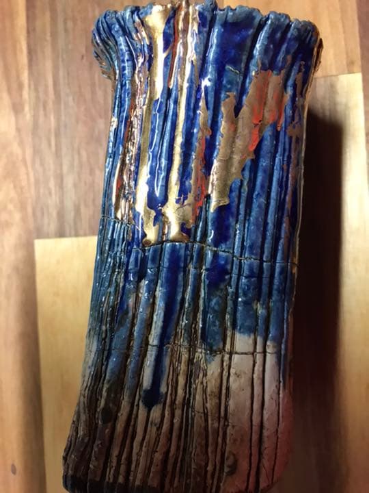 韓国インスドン女流作家蝋燭立　釉薬コバルトと24金箔　前衛陶芸　銘銘有