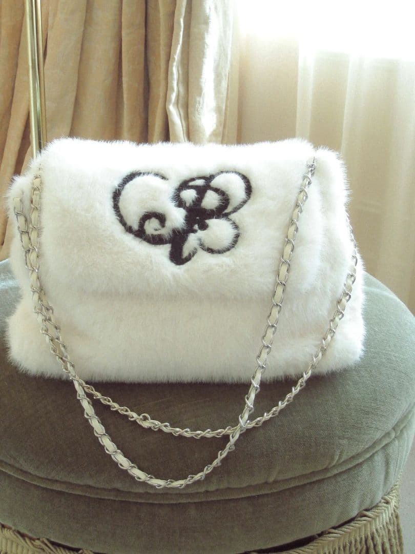 ま*ゅ様 PELLICULE ペリキュール　ファーバック